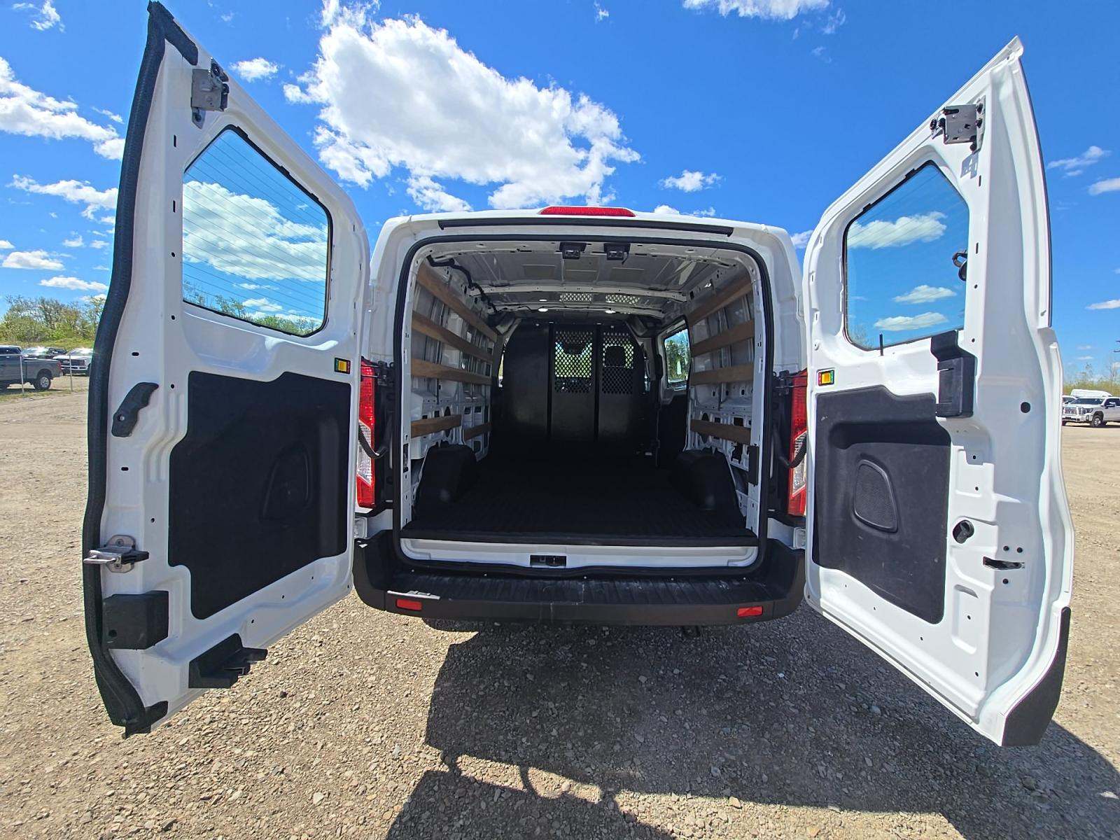FORD TRANSIT 250 - 9