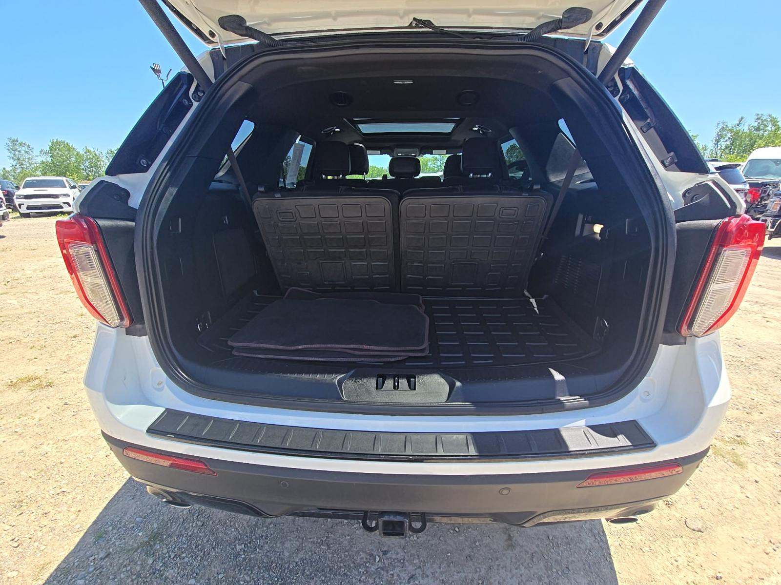 2023 Ford Explorer ST-Line AWD