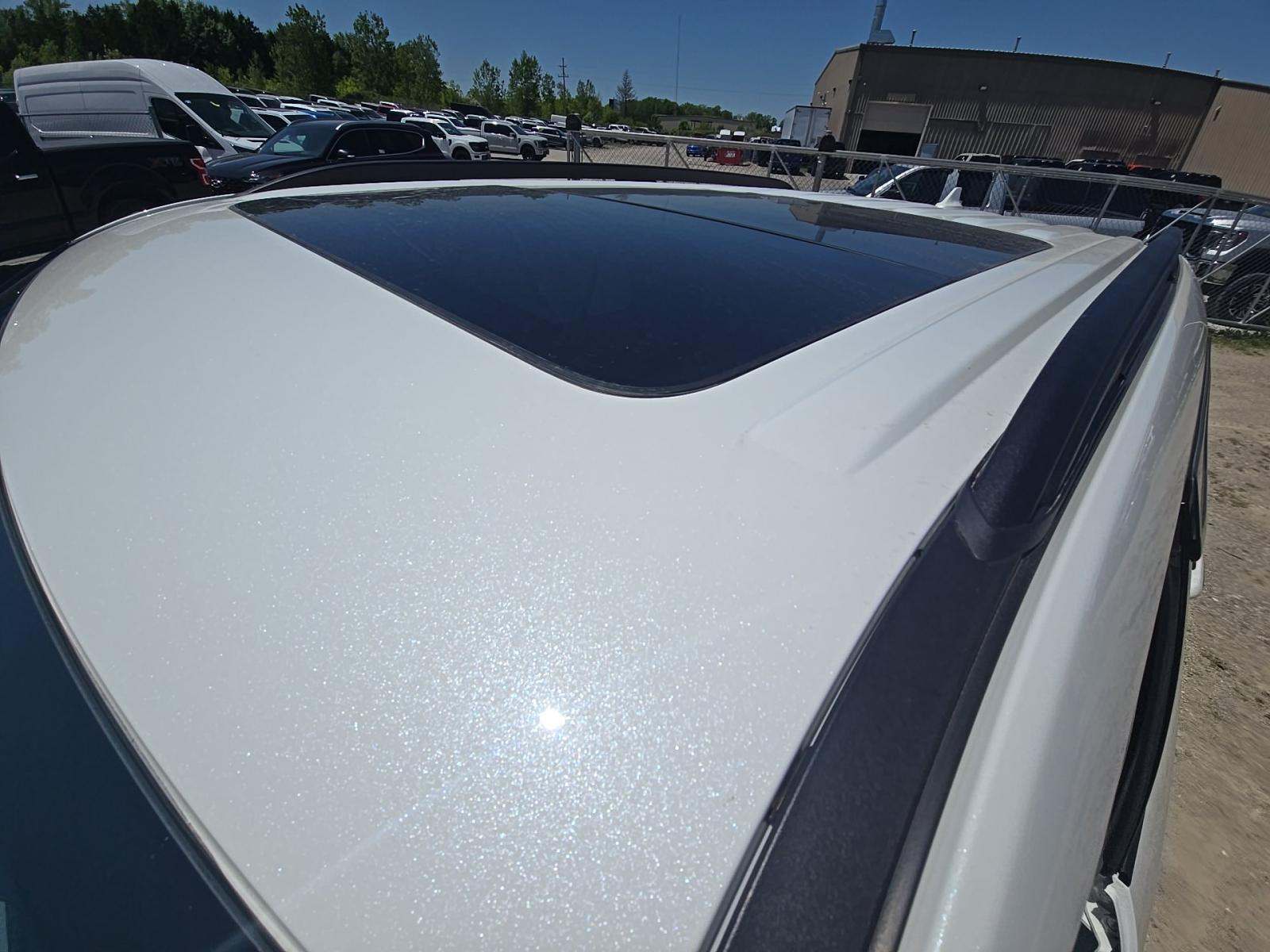 FORD EXPLORER - 8