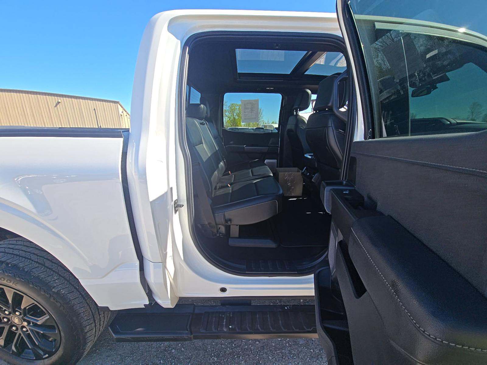 2024 Ford F-150 Hybrid Lariat AWD