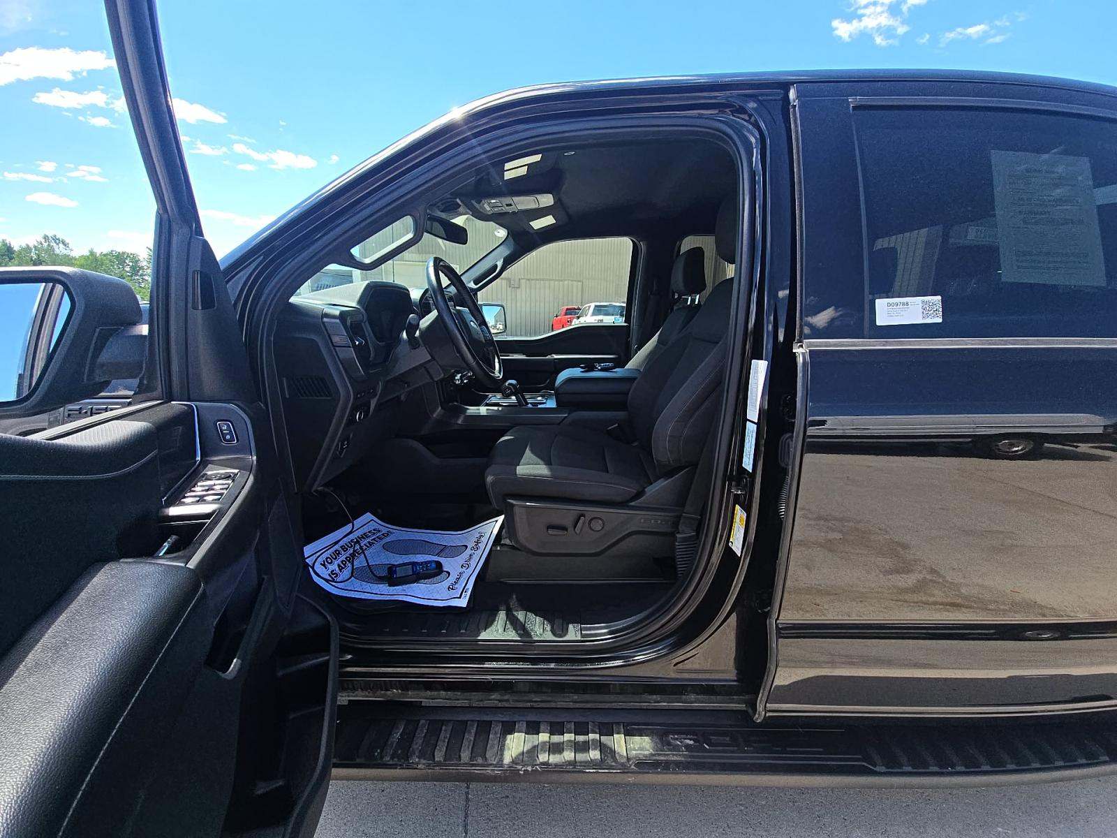 2024 Ford F-150 XLT AWD