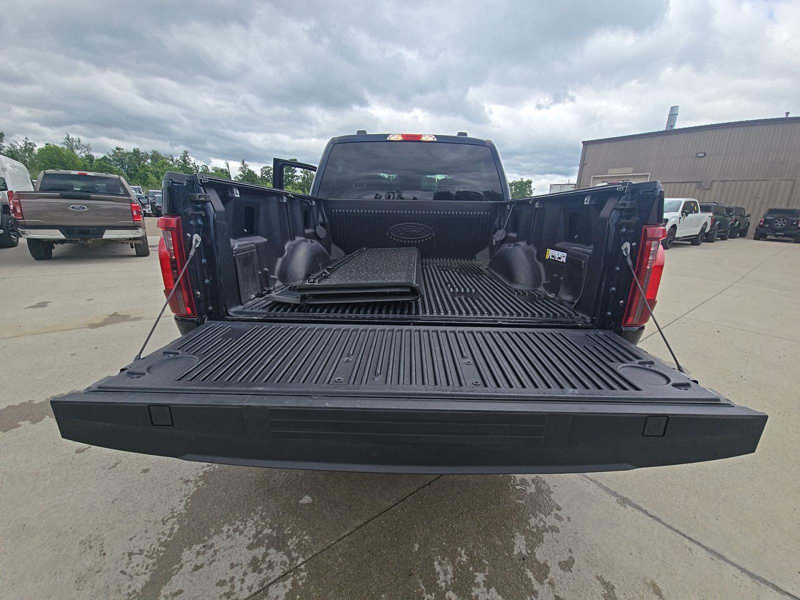 2024 Ford F-150 XLT AWD