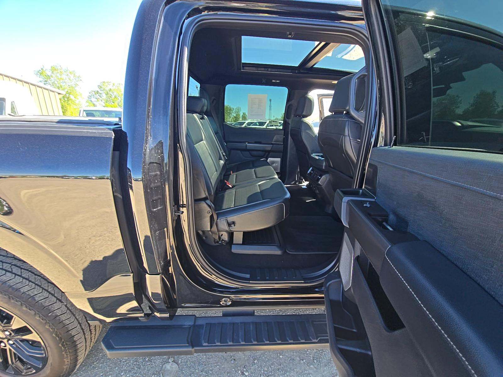 2024 Ford F-150 Hybrid Lariat AWD
