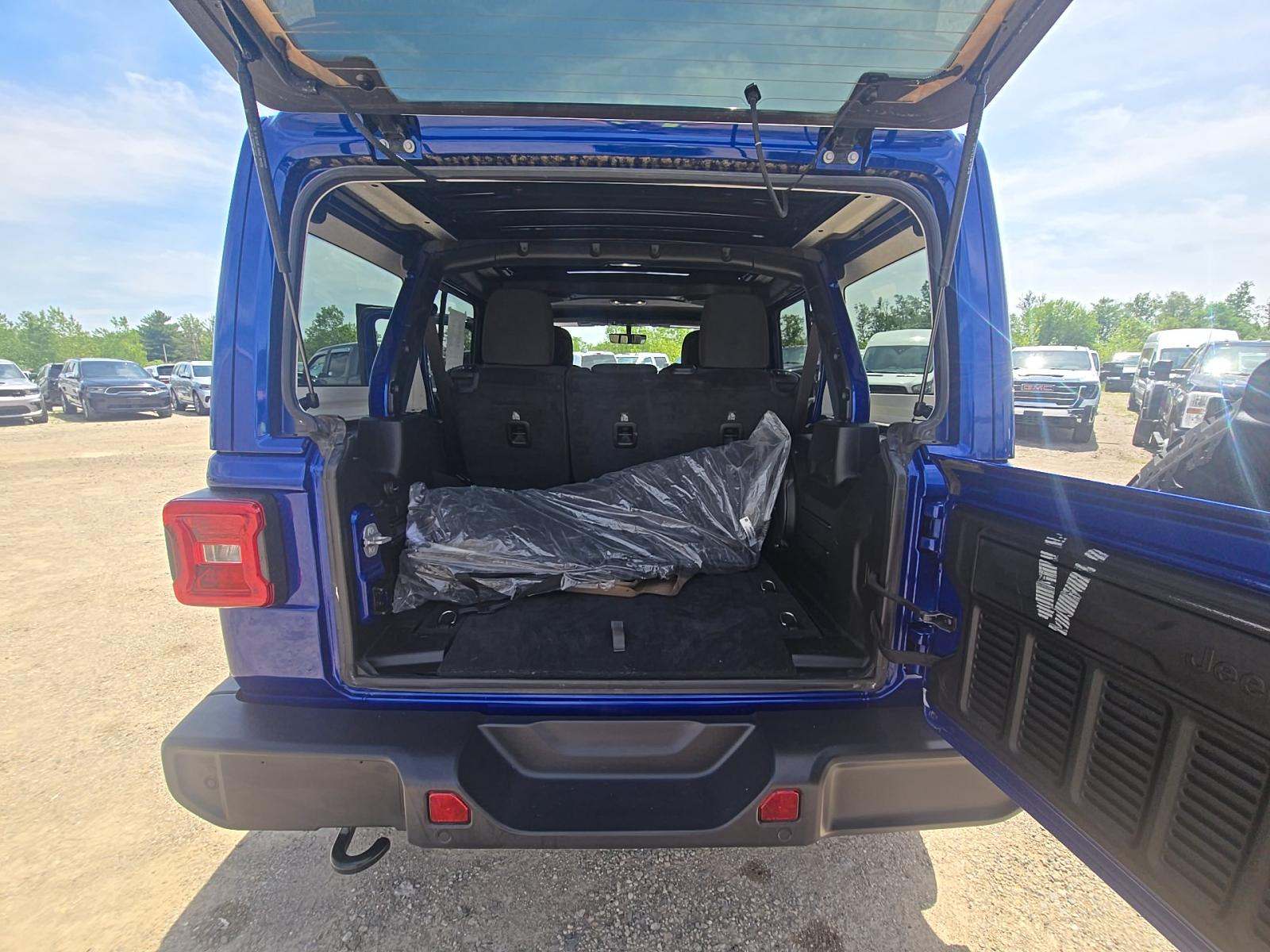 2019 Jeep Wrangler Unlimited Sahara AWD