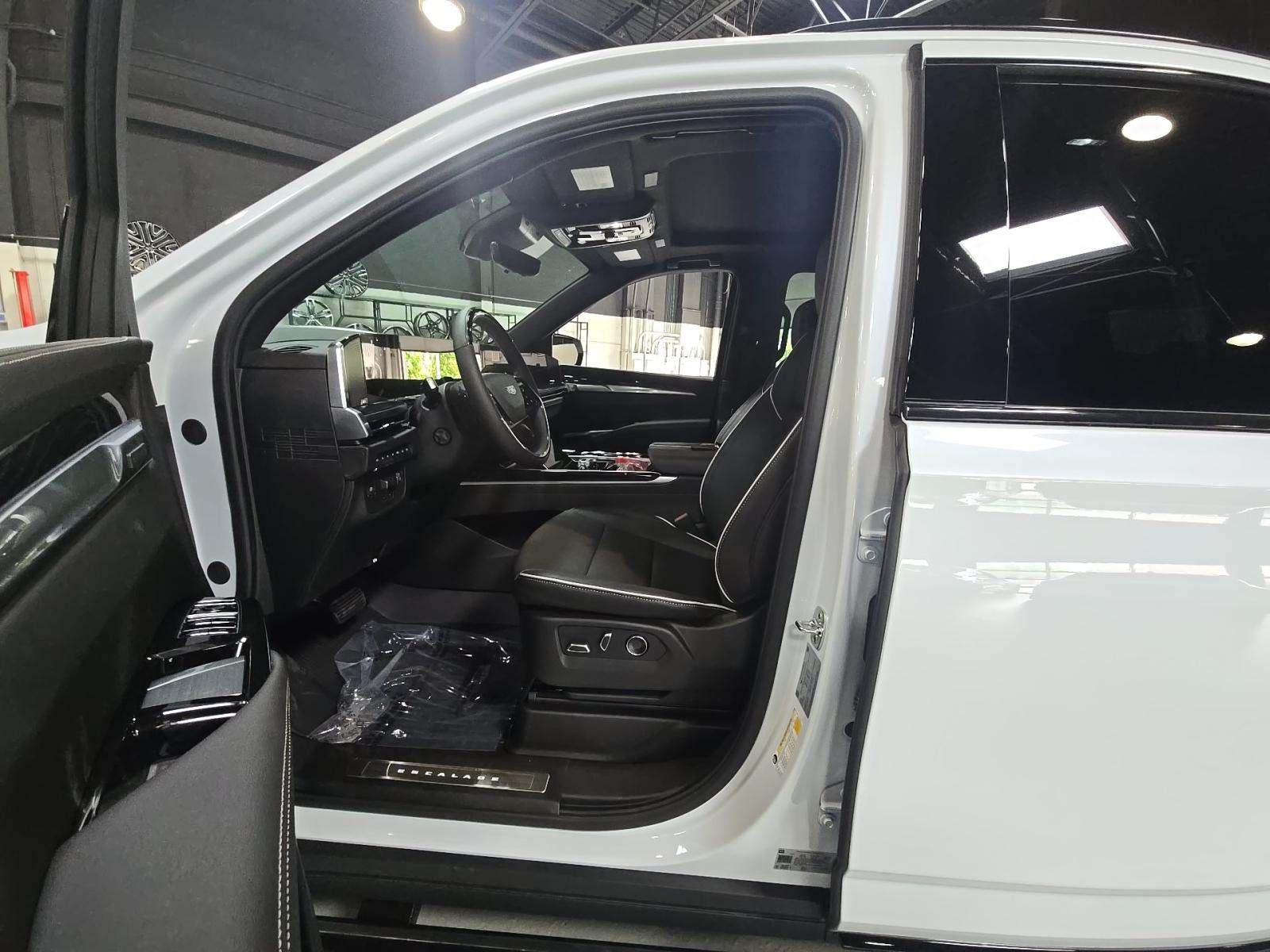 2026 Cadillac Escalade ESV Sport AWD