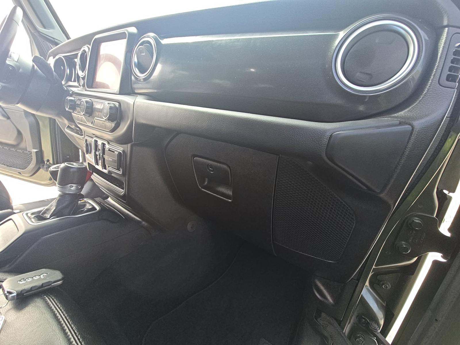 2023 Jeep Wrangler Sahara Altitude AWD