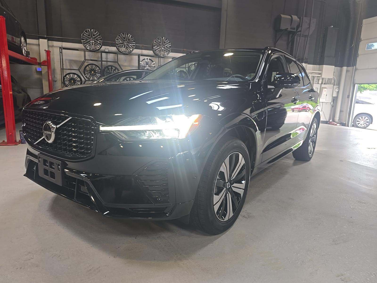 2023 Volvo XC60 Recharge T8 Plus AWD