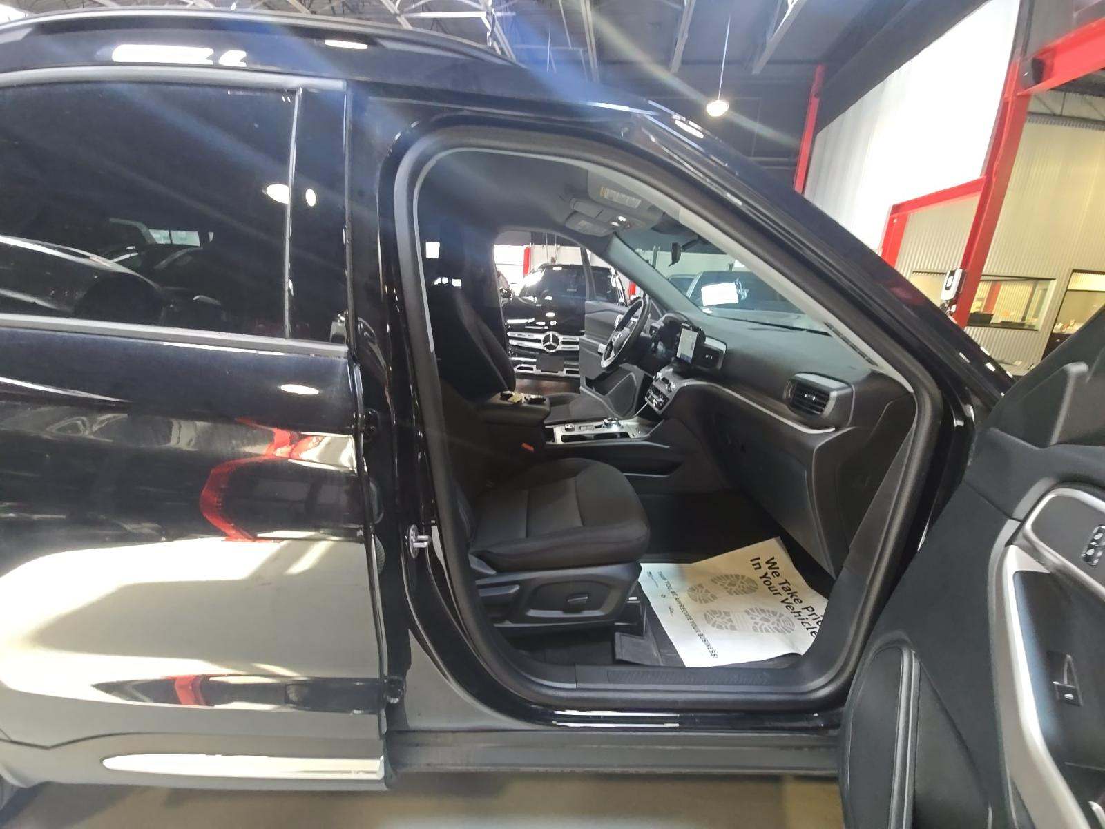 2024 Ford Explorer XLT AWD
