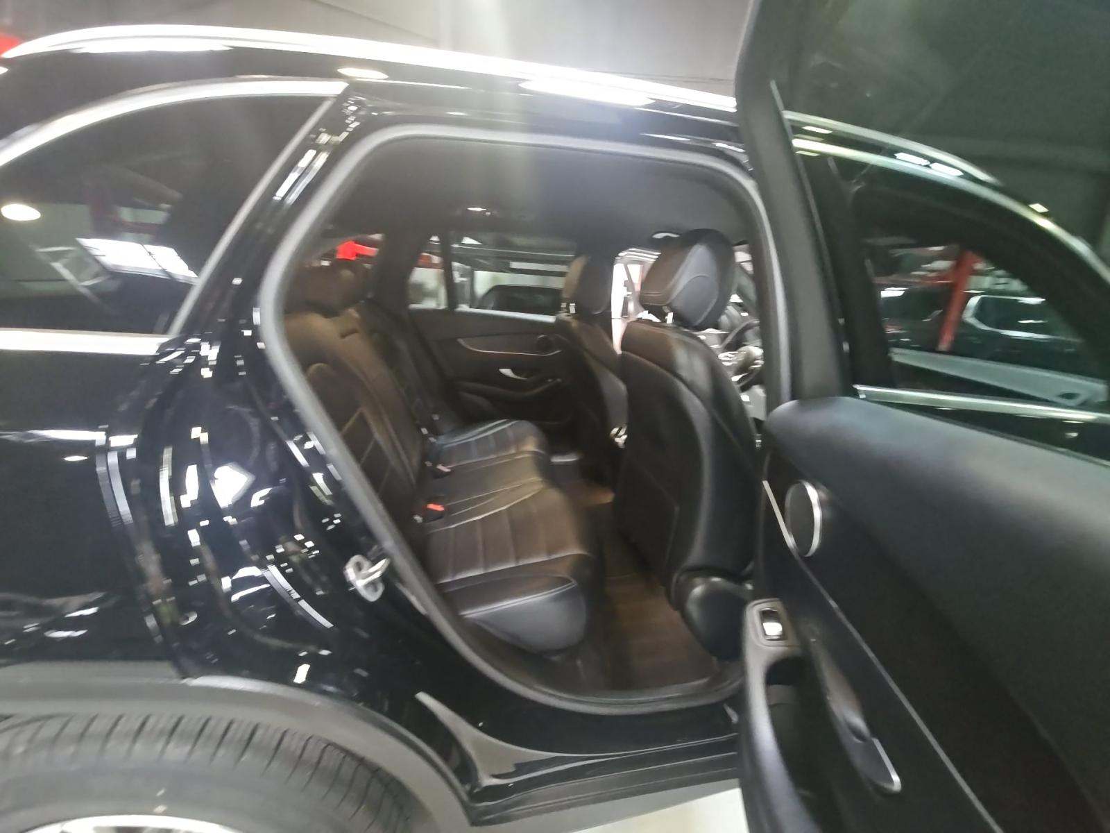 2022 Mercedes-Benz GLC GLC 300 AWD