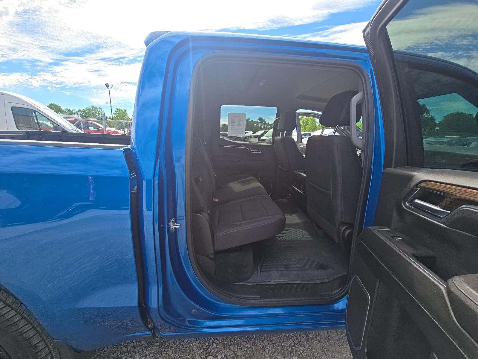 2024 Chevrolet Silverado 1500 RST AWD