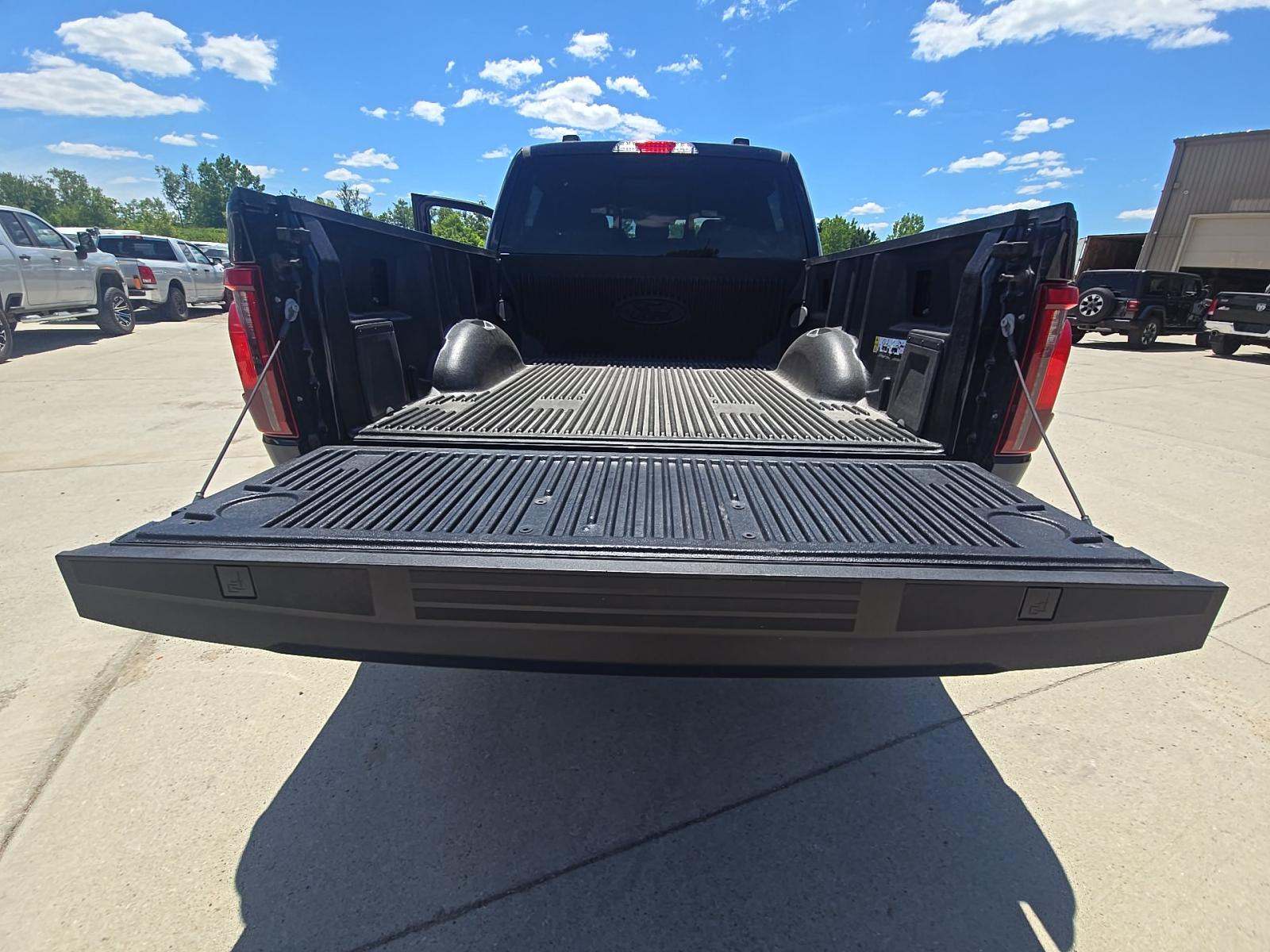 2024 Ford F-150 XLT AWD