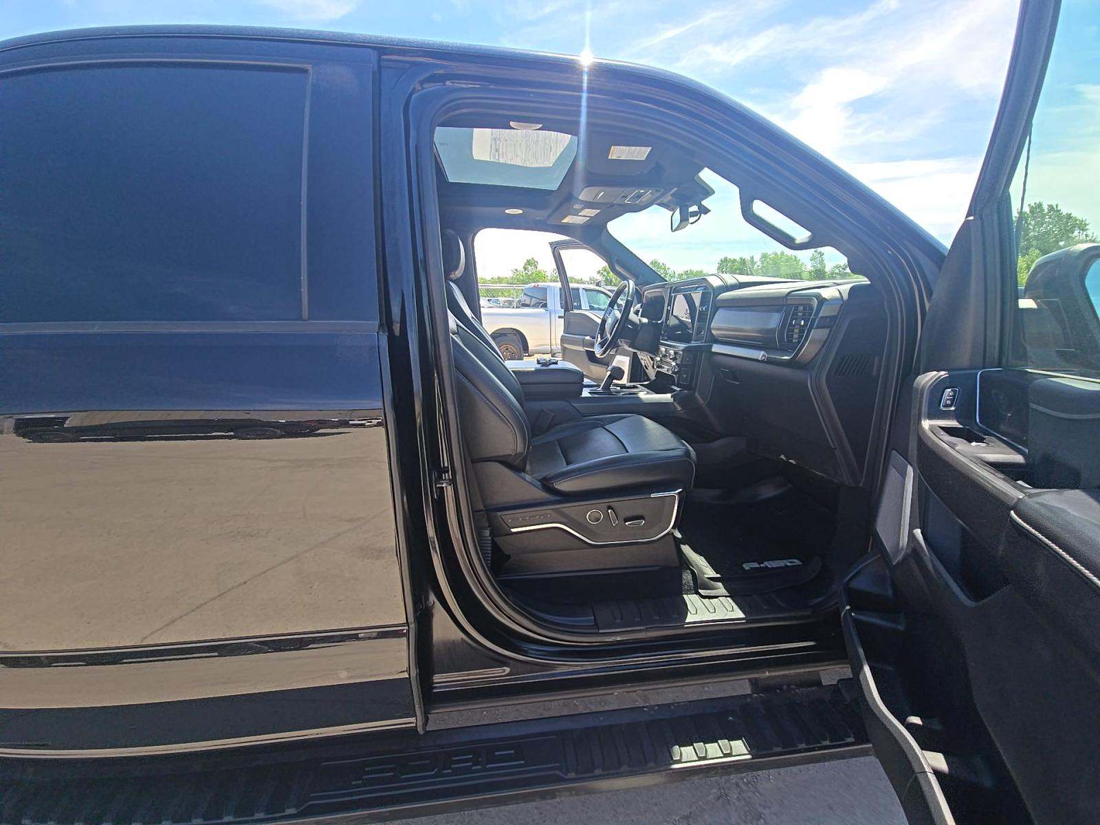 2024 Ford F-150 Hybrid Lariat AWD