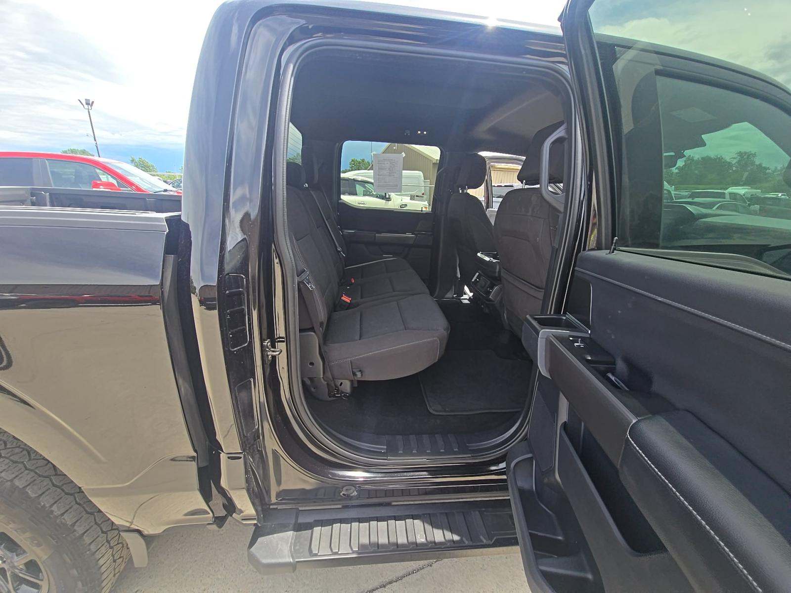2024 Ford F-150 XLT AWD