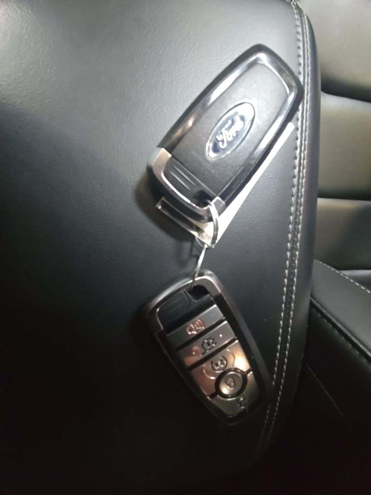 2024 Ford Explorer XLT AWD