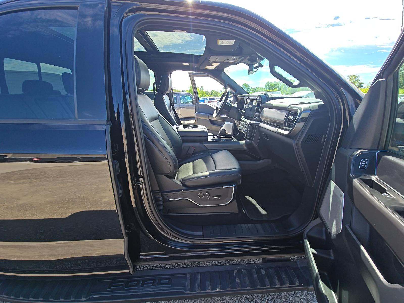 2024 Ford F-150 Lariat AWD