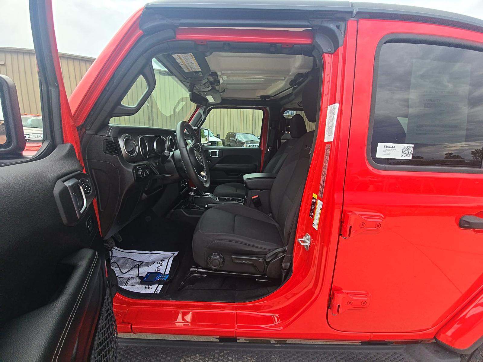 2023 Jeep Wrangler Sahara AWD
