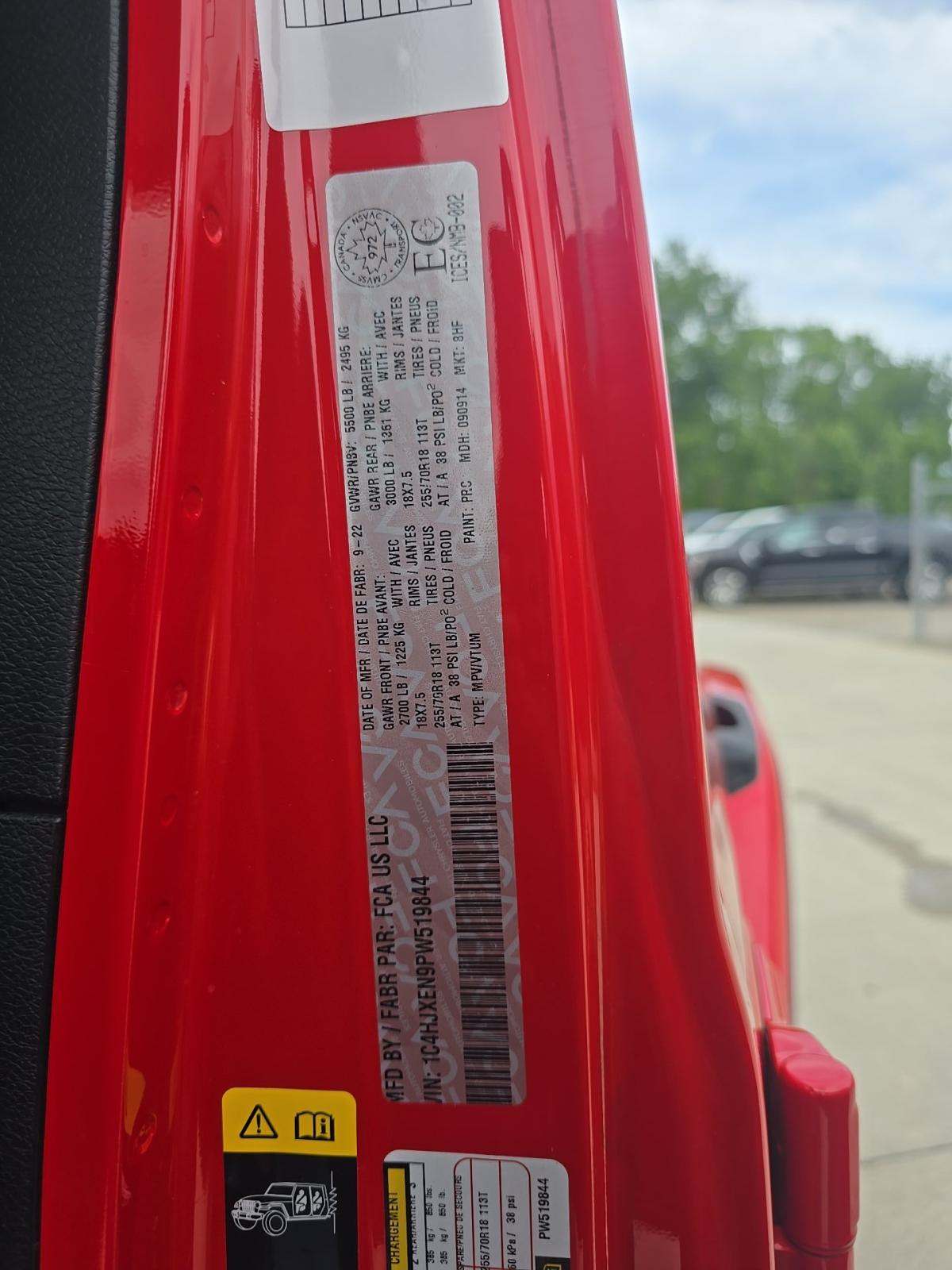 2023 Jeep Wrangler Sahara AWD
