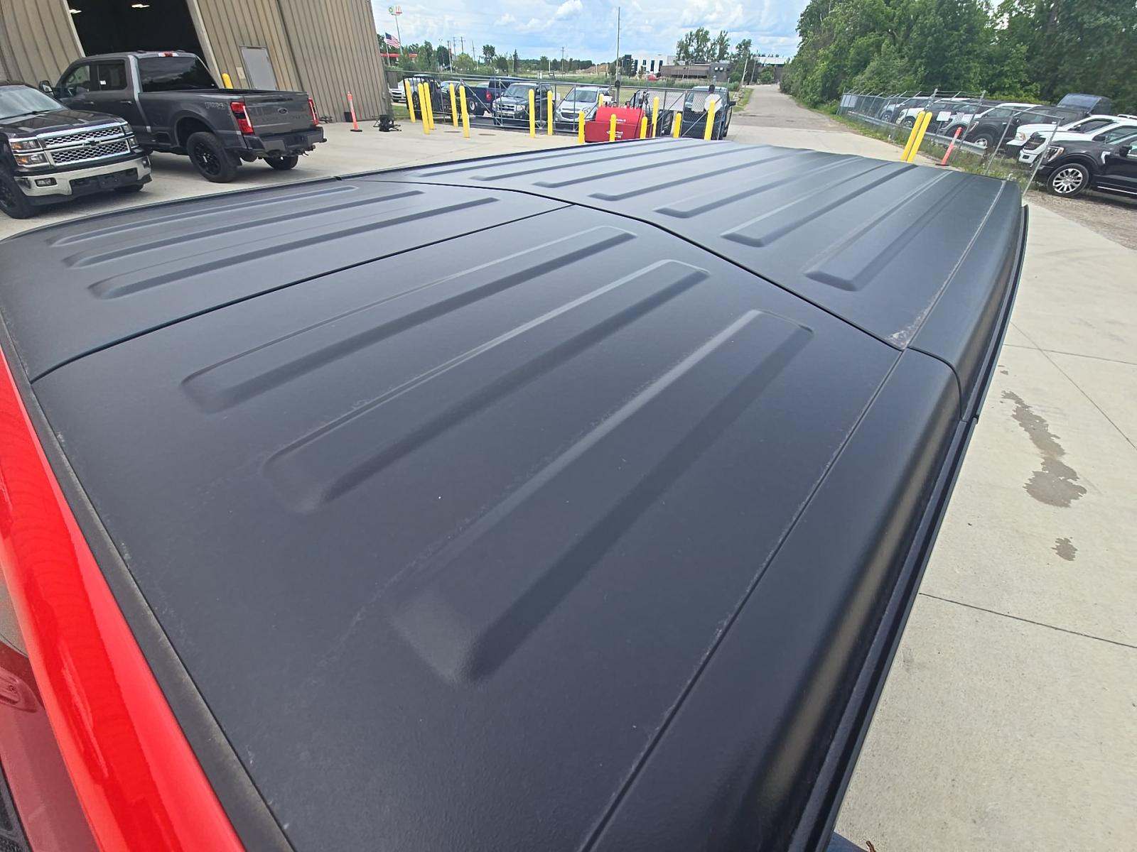 2023 Jeep Wrangler Sahara AWD