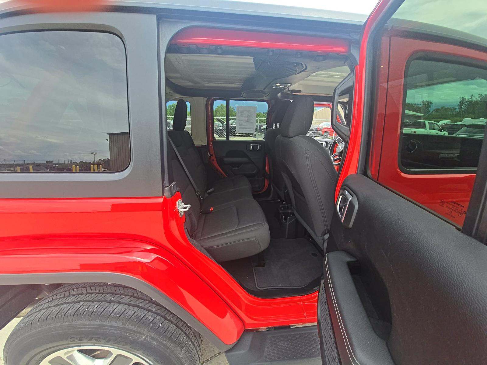 2023 Jeep Wrangler Sahara AWD