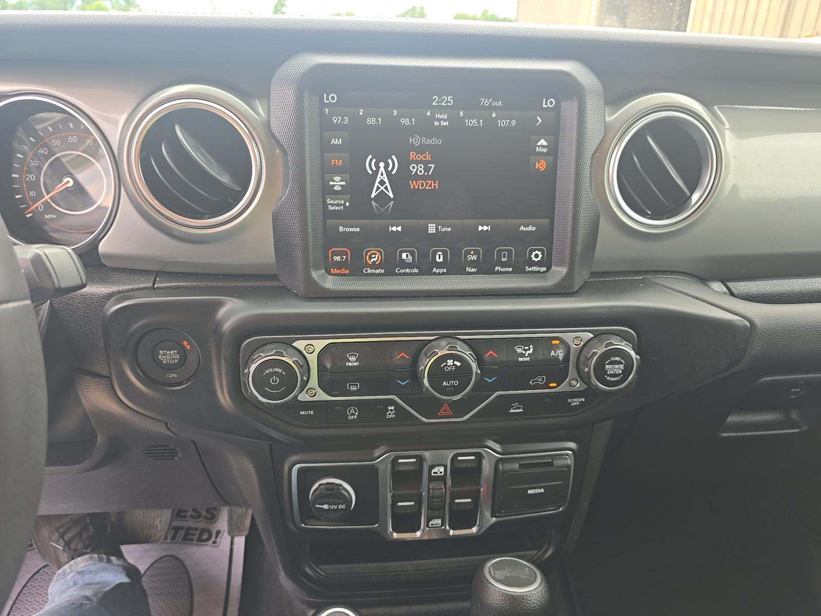 2023 Jeep Wrangler Sahara AWD