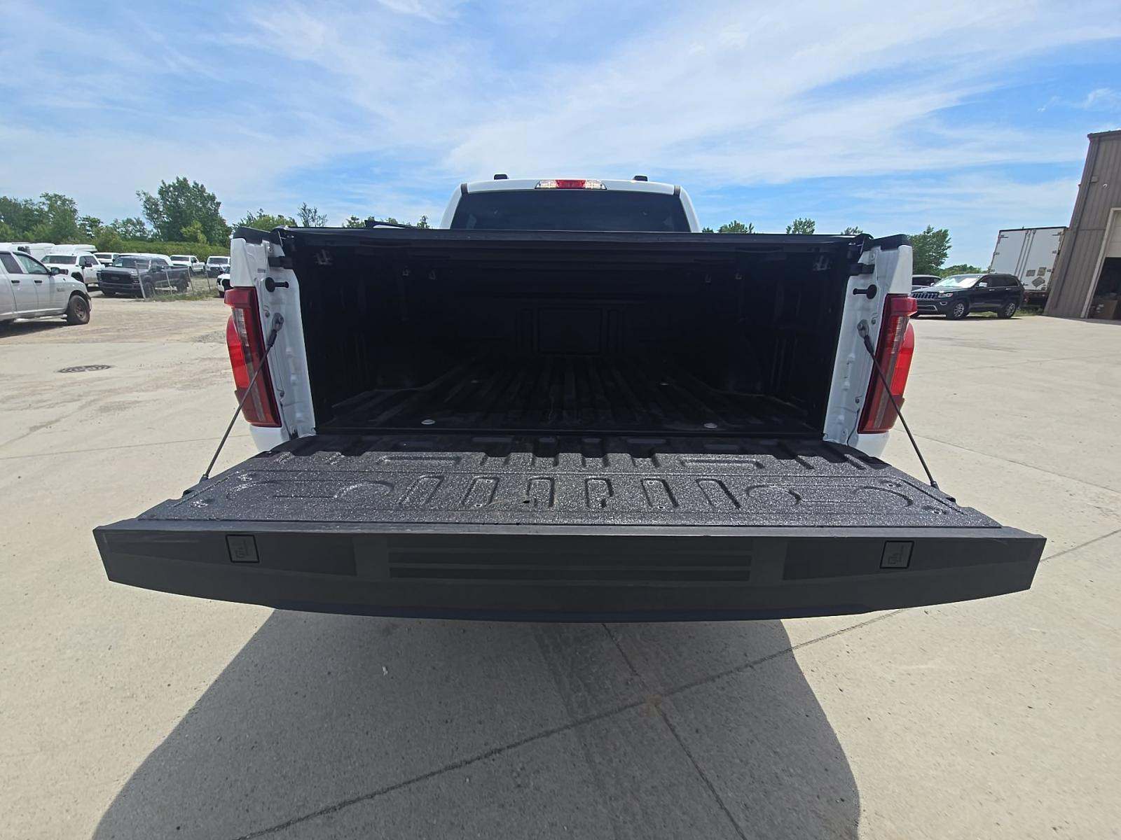 2024 Ford F-150 Hybrid XLT AWD