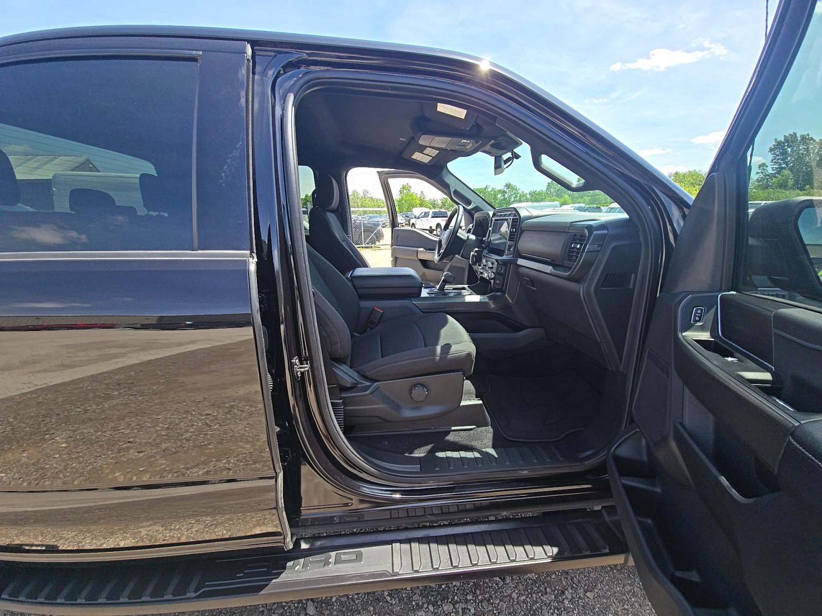 2024 Ford F-150 XLT AWD