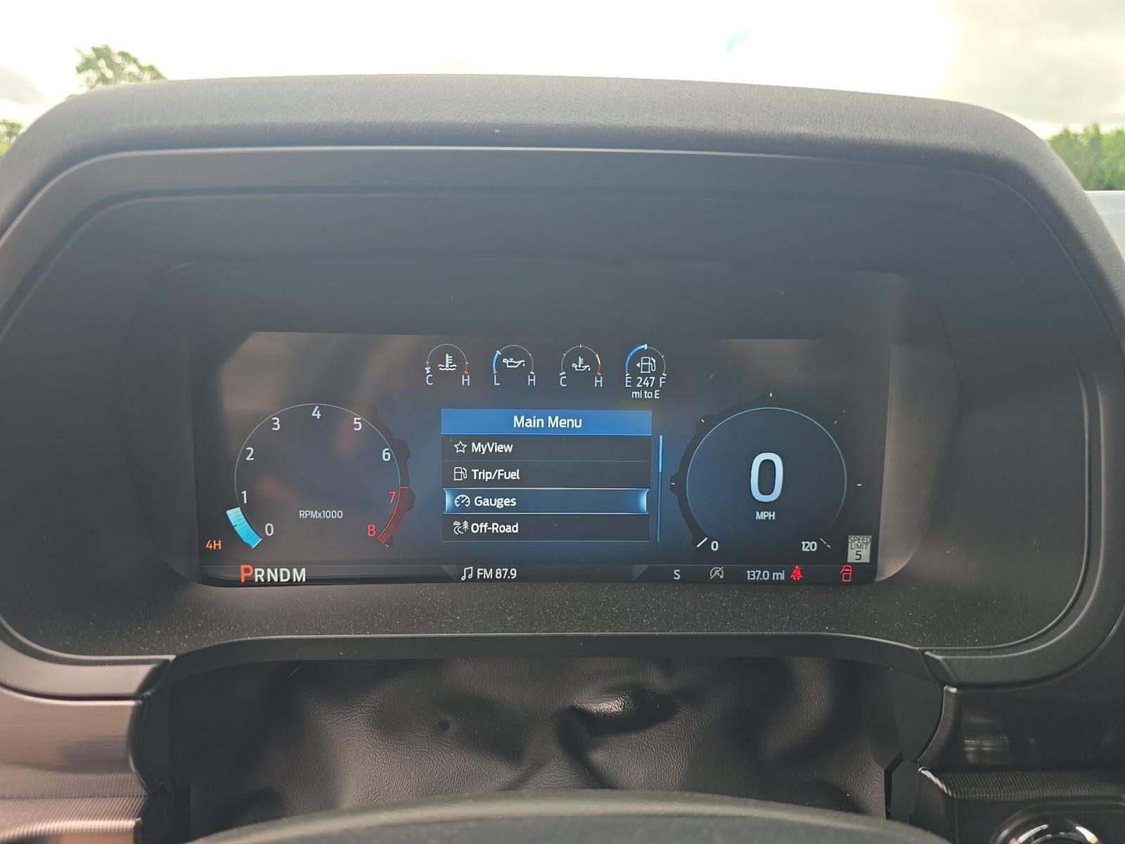 2025 Ford F-150 Lariat AWD