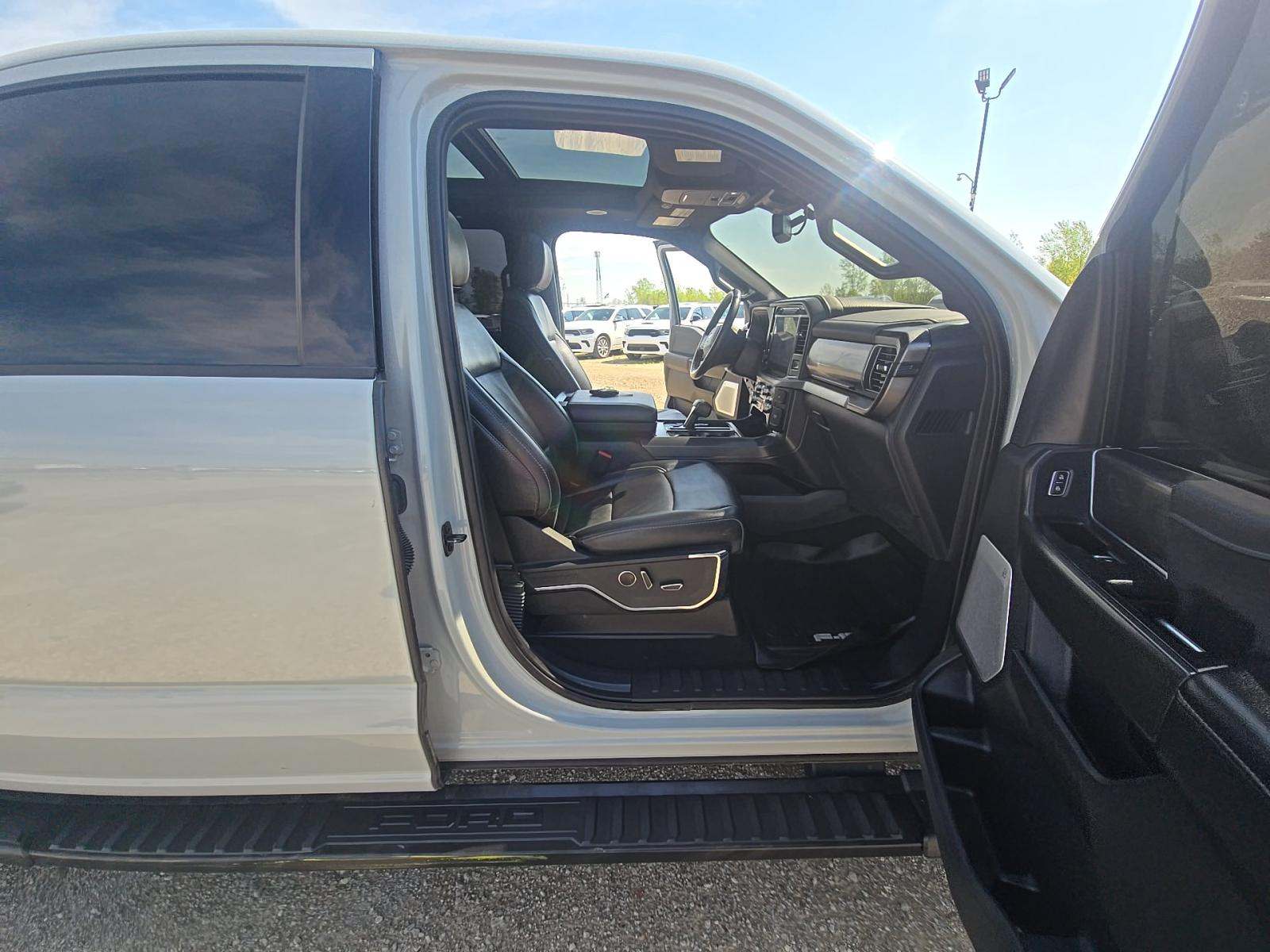 2024 Ford F-150 Hybrid Lariat AWD