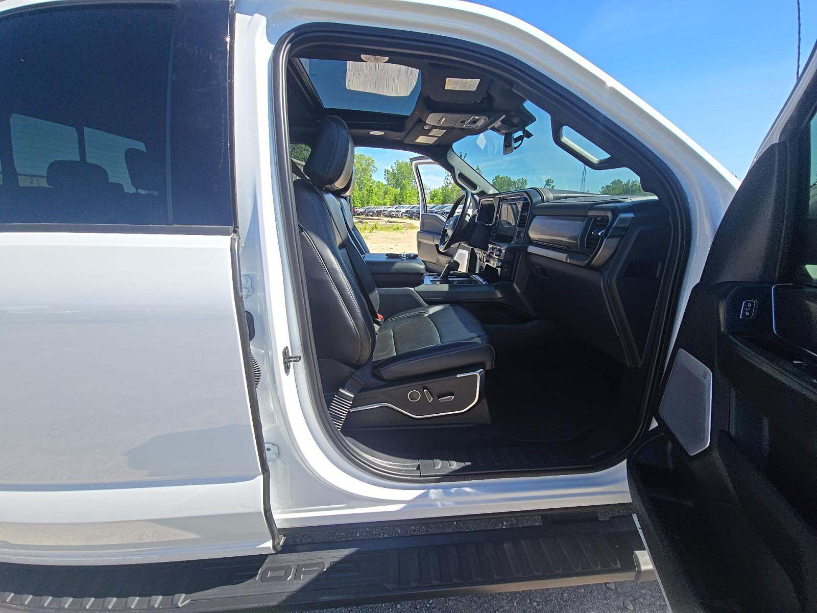 2024 Ford F-150 Hybrid Lariat AWD