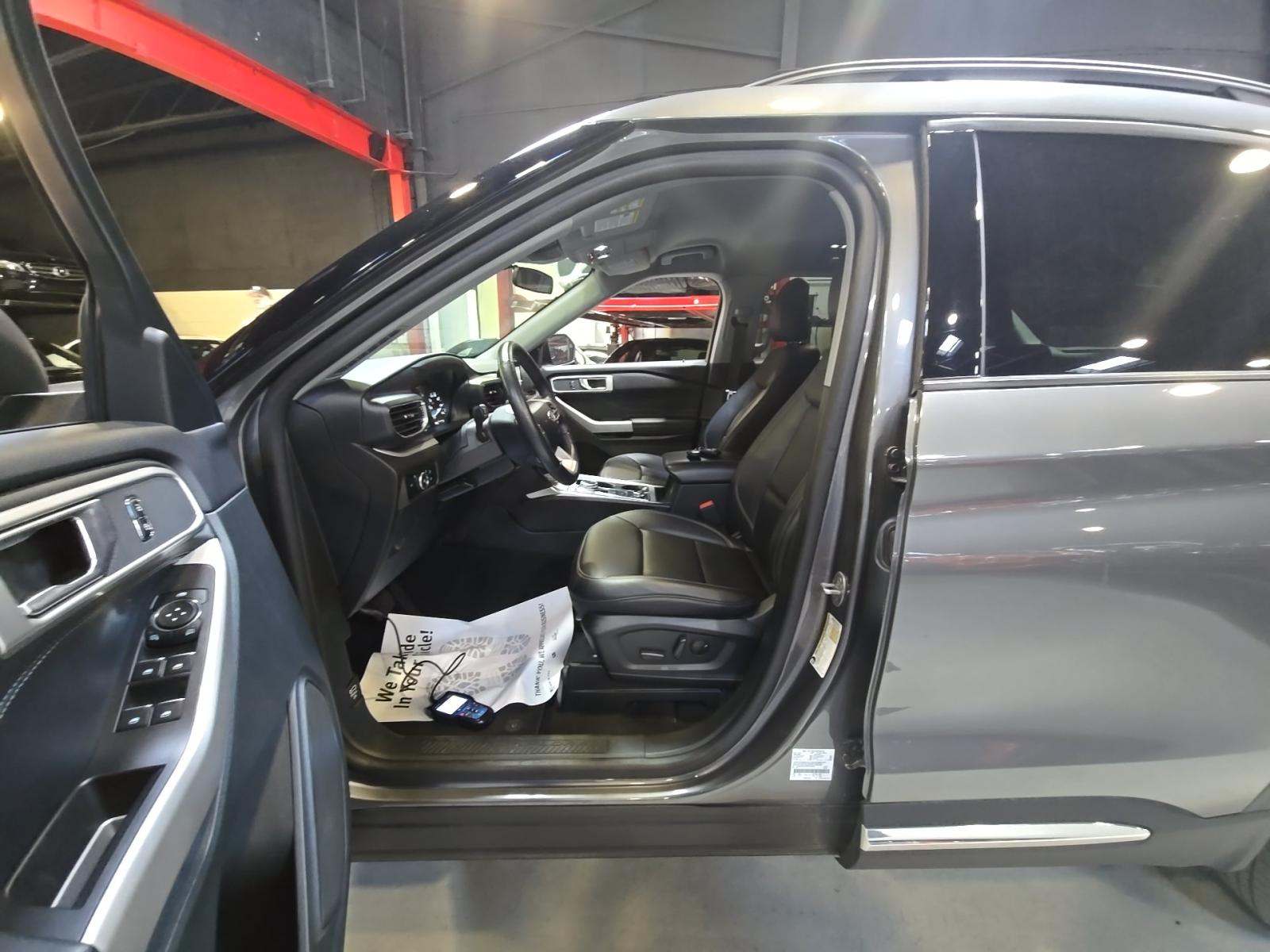 2024 Ford Explorer XLT AWD