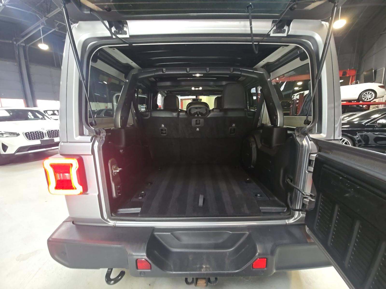 2019 Jeep Wrangler Unlimited Sahara AWD