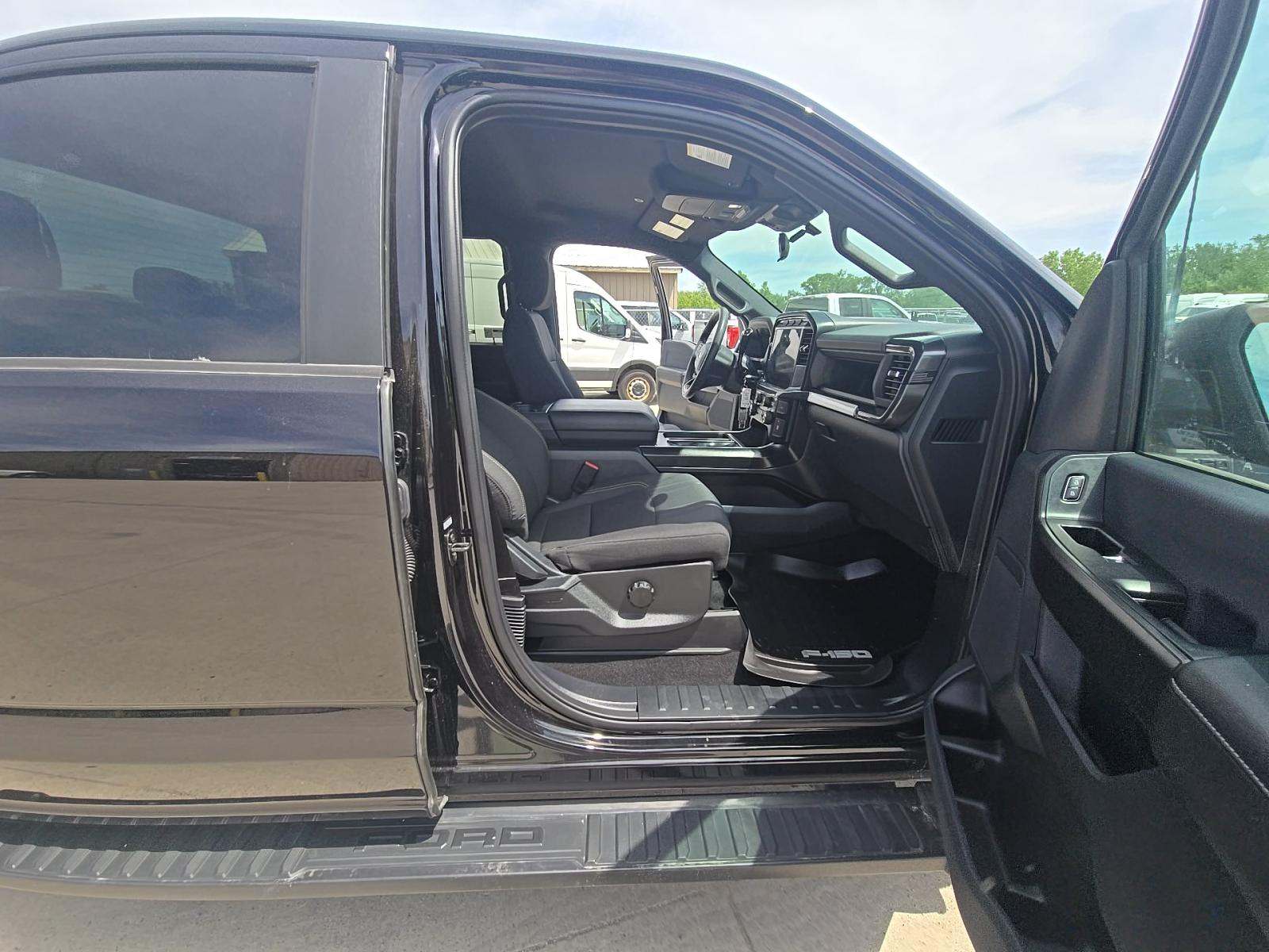 2024 Ford F-150 STX AWD