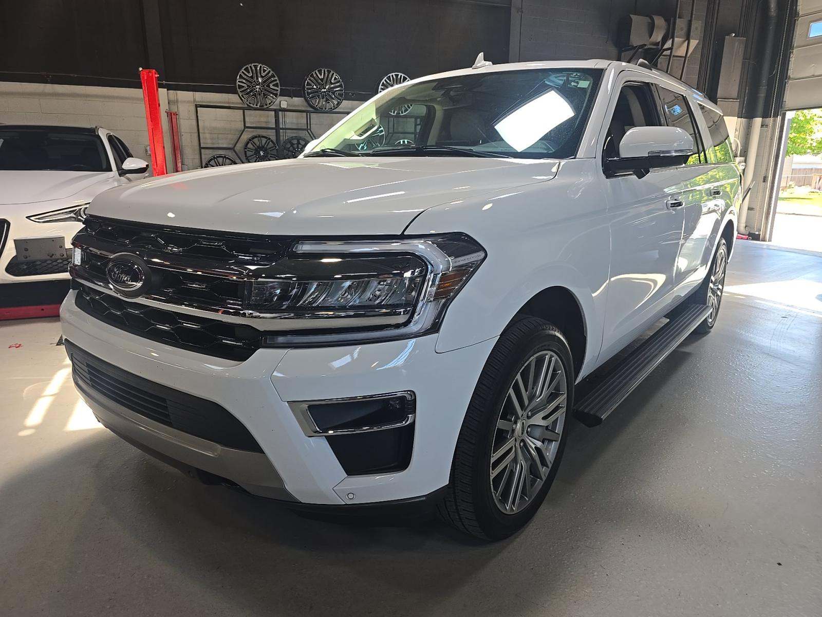 FORD EXPEDITION MAX - 1