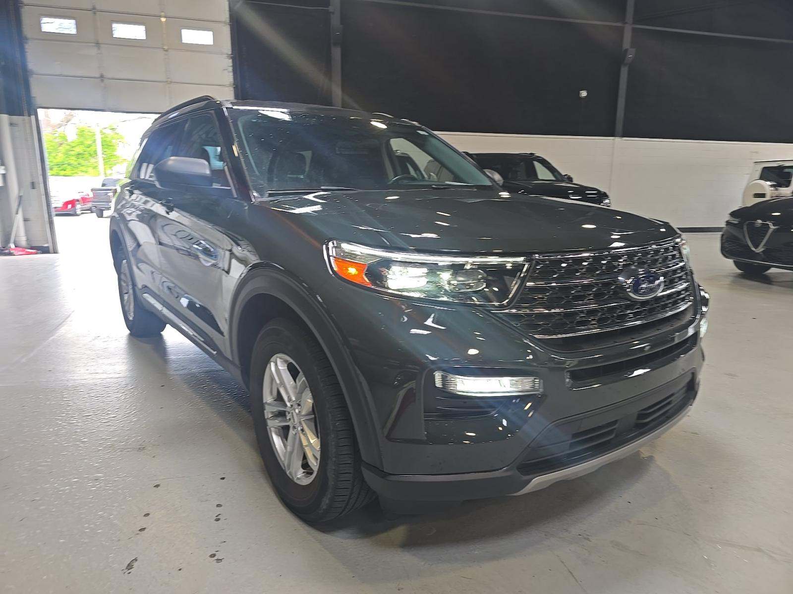 FORD EXPLORER - 4