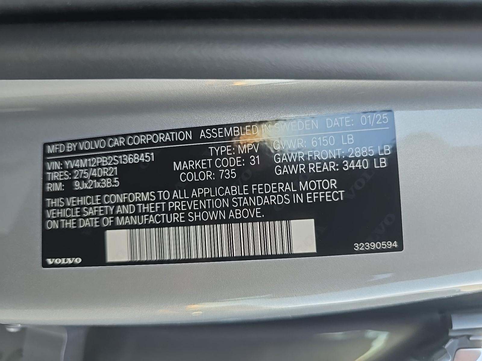 2025 Volvo XC90 B5 Plus AWD