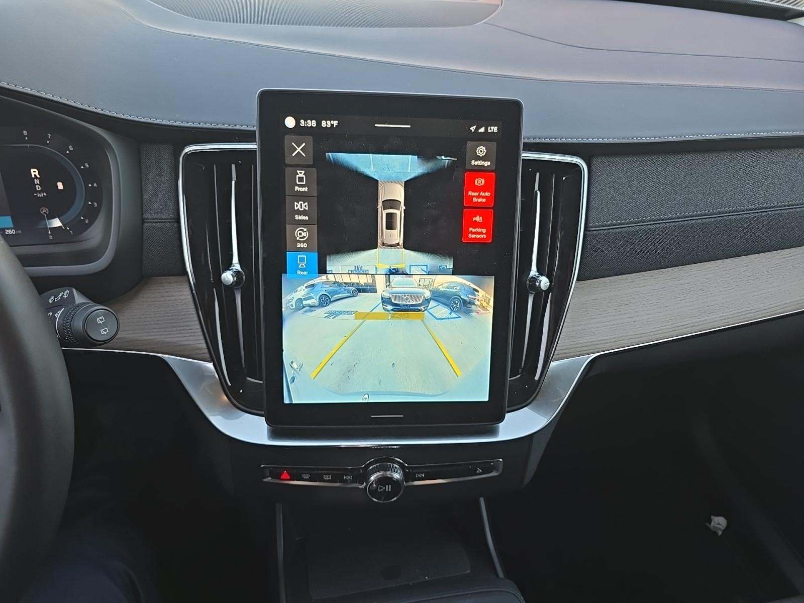 2025 Volvo XC90 B5 Plus AWD