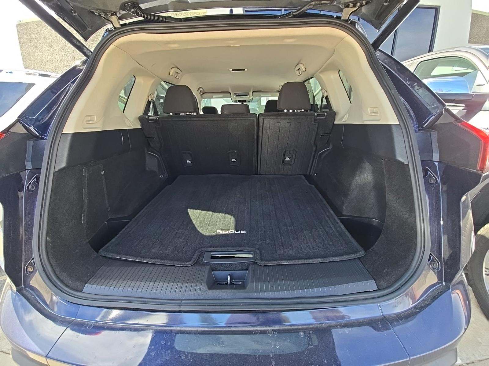 2024 Nissan Rogue SV FWD