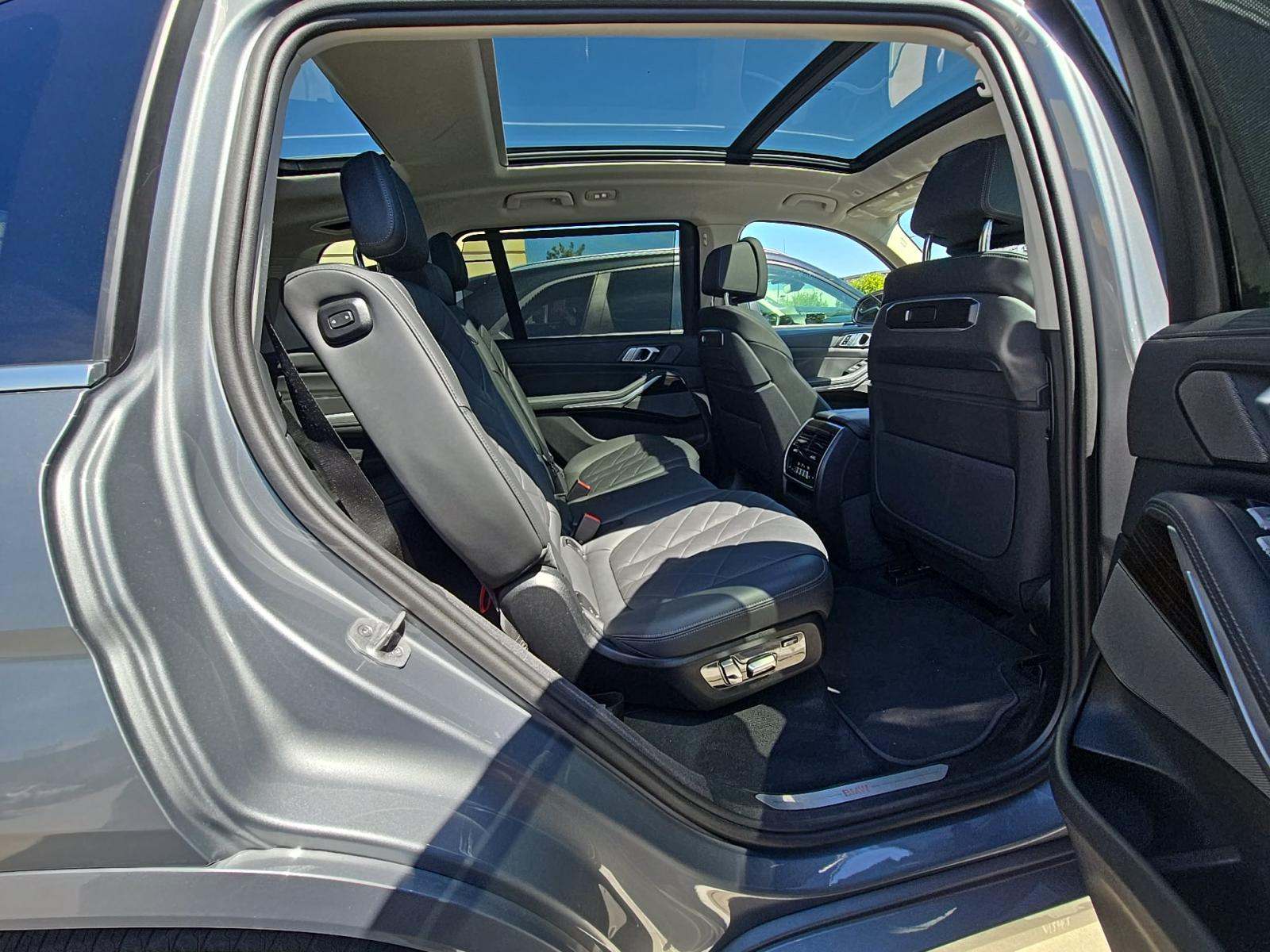 2025 BMW X7 xDrive40i AWD