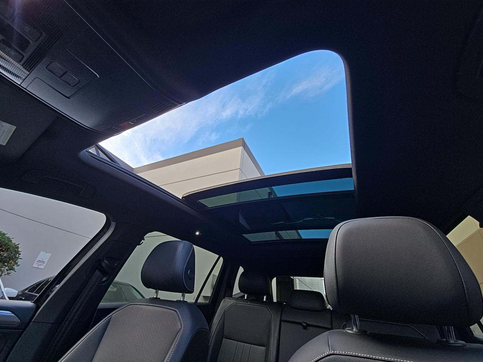 2023 Volkswagen Tiguan 2.0T SE R-Line Black FWD