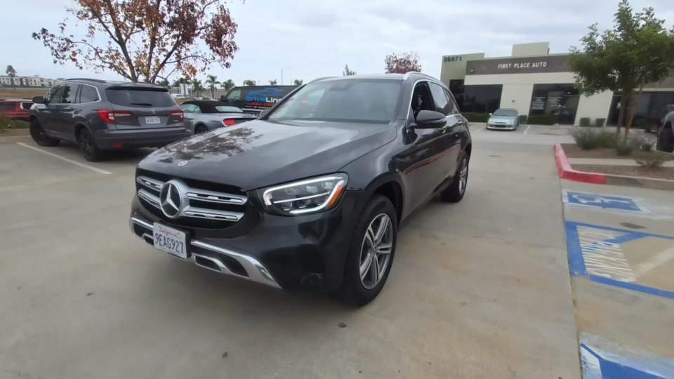 2022 Mercedes-Benz GLC 300
