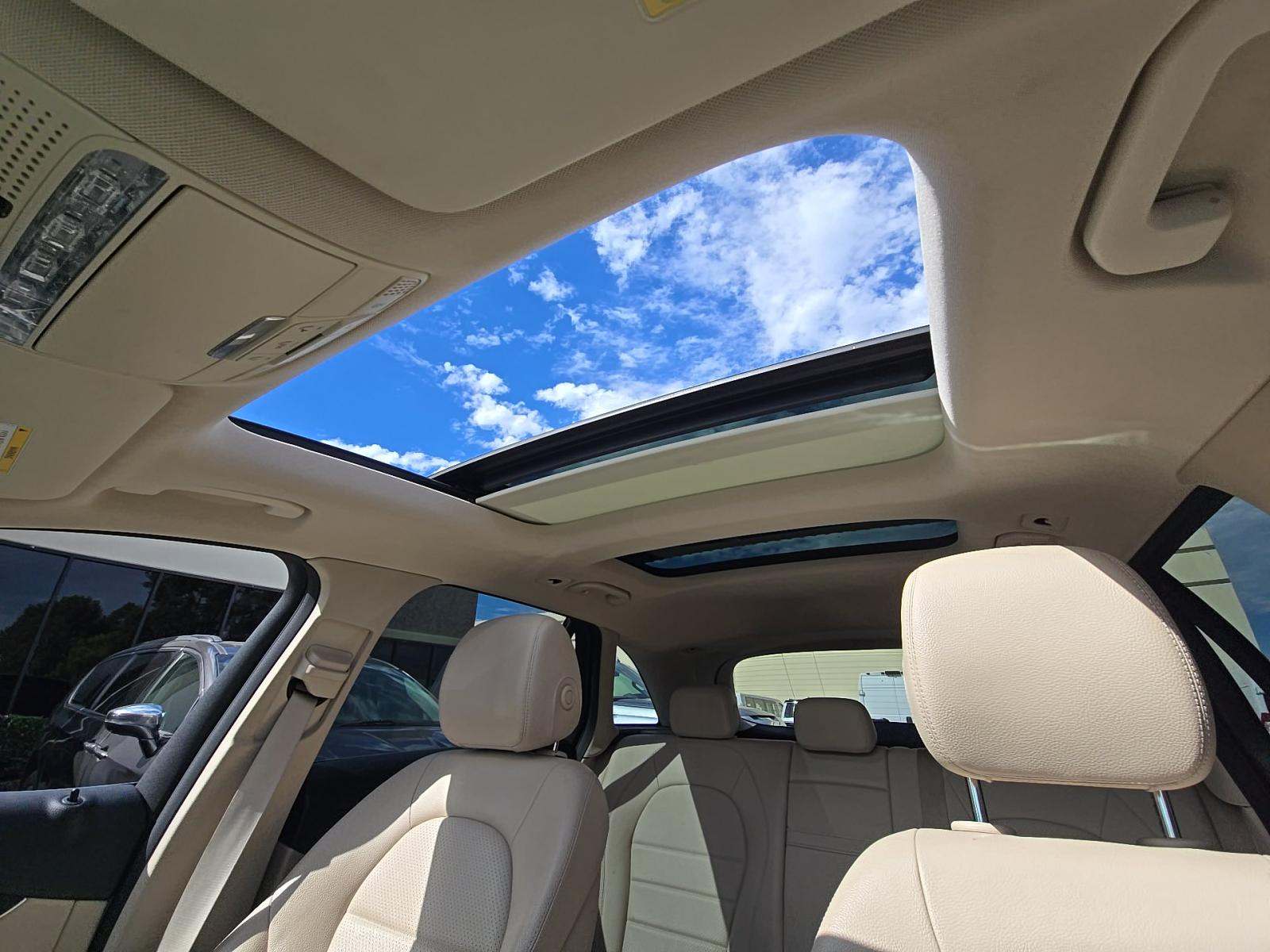 2017 Mercedes-Benz GLC GLC 300 AWD