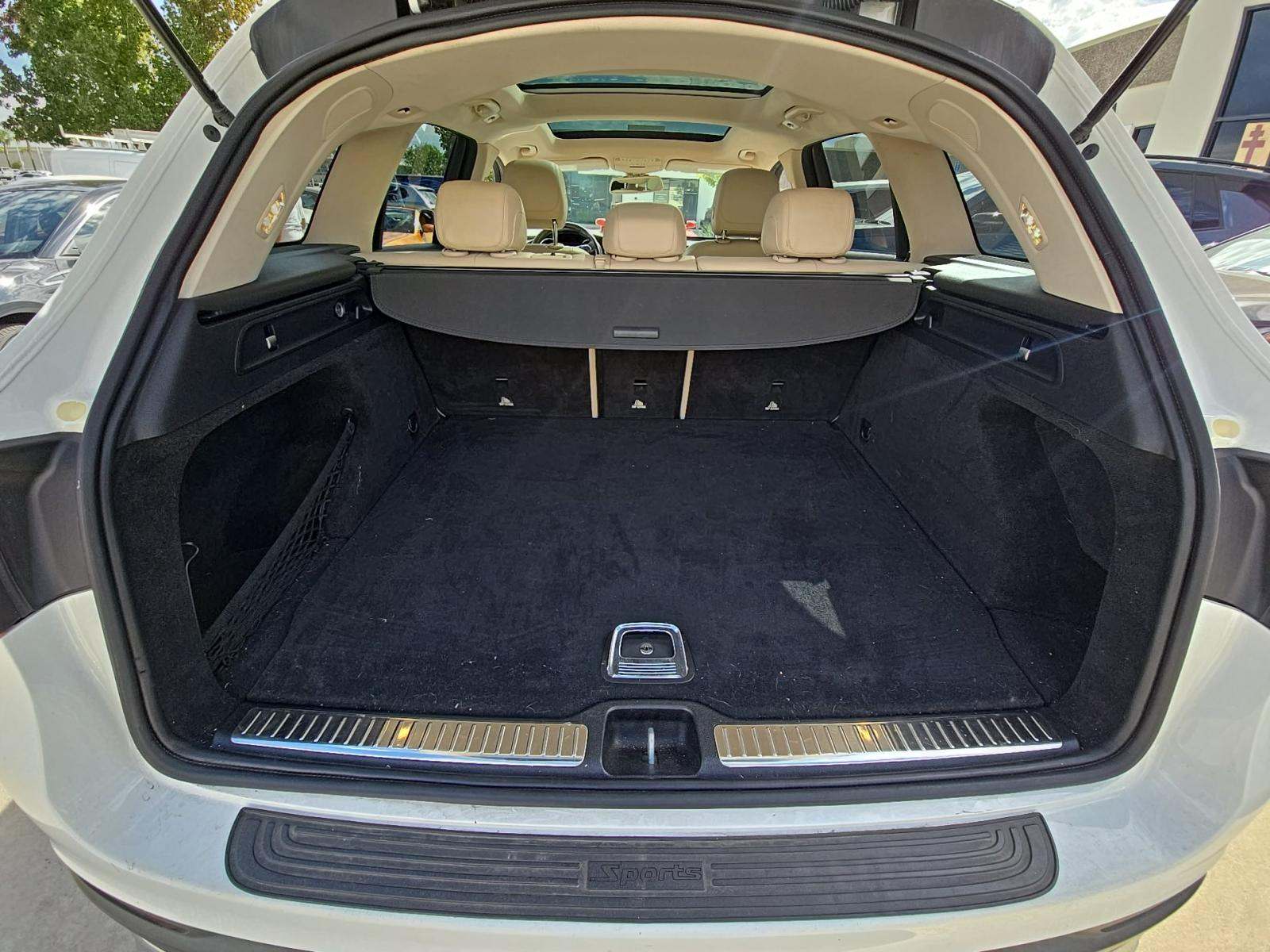 2017 Mercedes-Benz GLC GLC 300 AWD