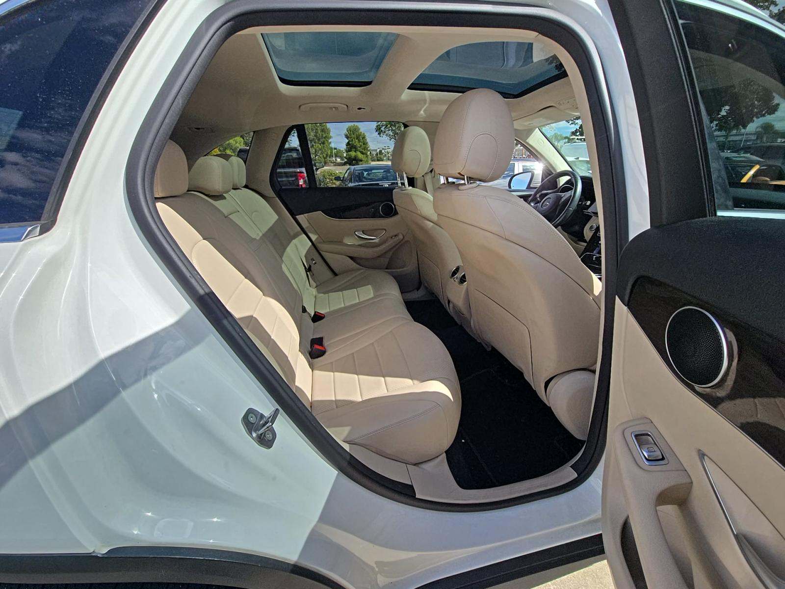 2017 Mercedes-Benz GLC GLC 300 AWD