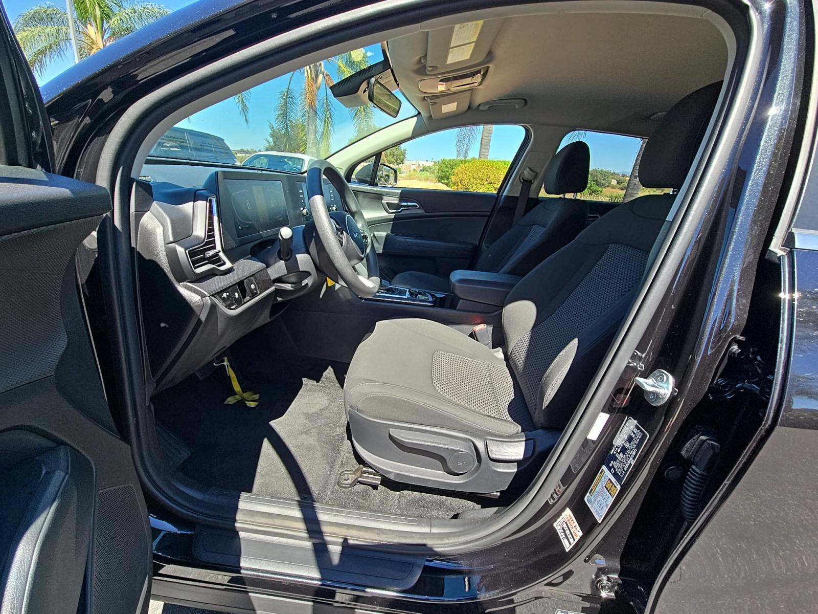 2024 Kia Sportage LX FWD