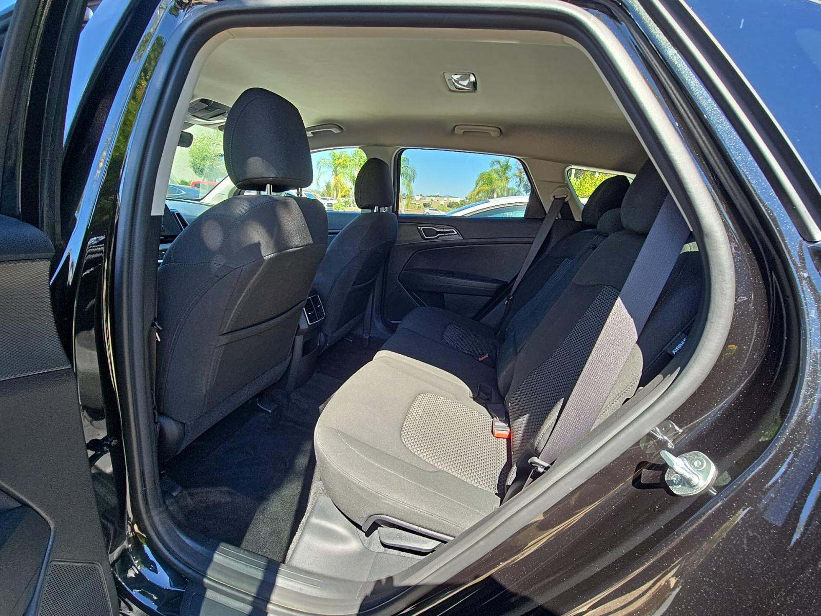 2024 Kia Sportage LX FWD