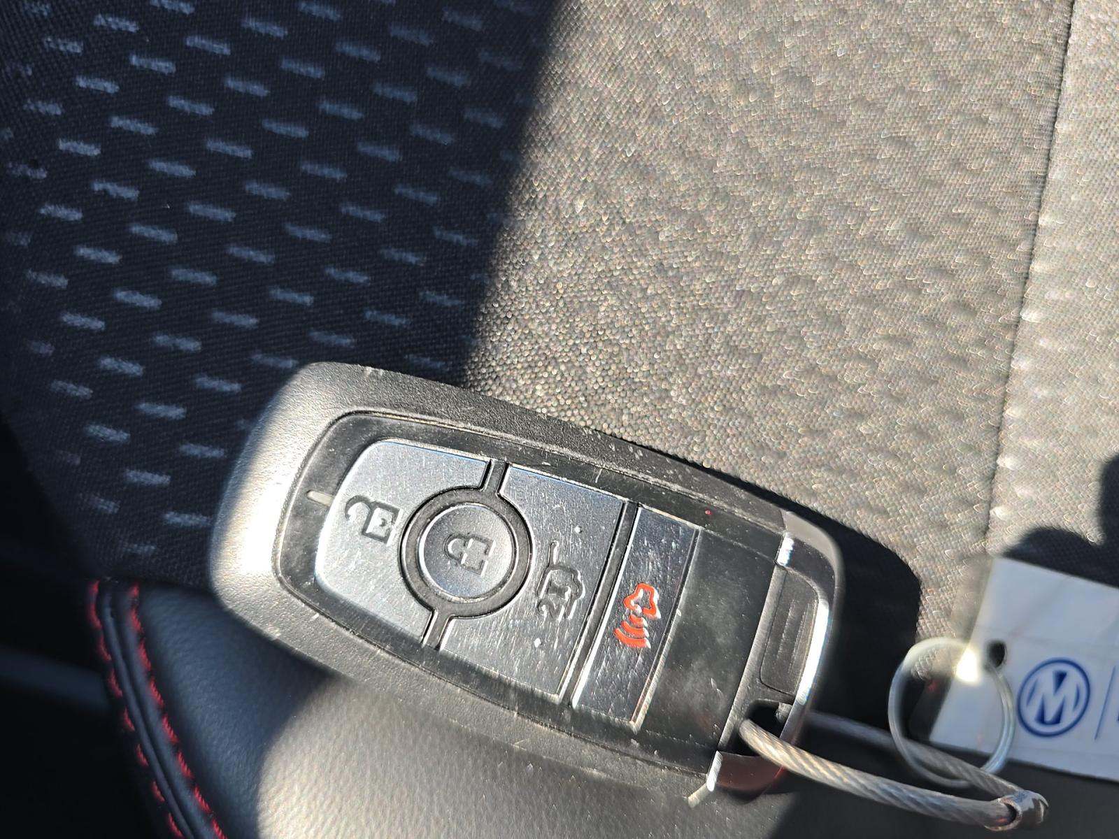 FORD ESCAPE - 4