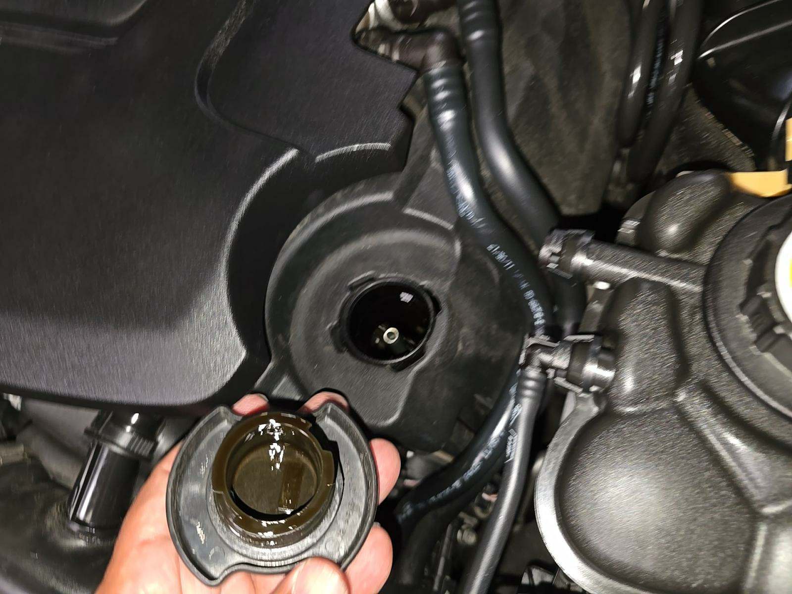 2018 Land Rover Range Rover Velar R-Dynamic HSE AWD