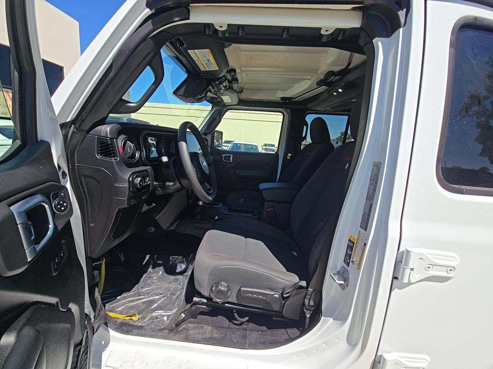 2026 Jeep Wrangler Rubicon AWD
