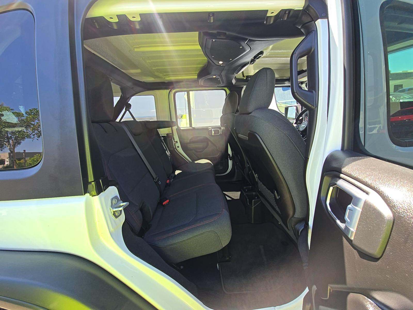 2026 Jeep Wrangler Rubicon AWD