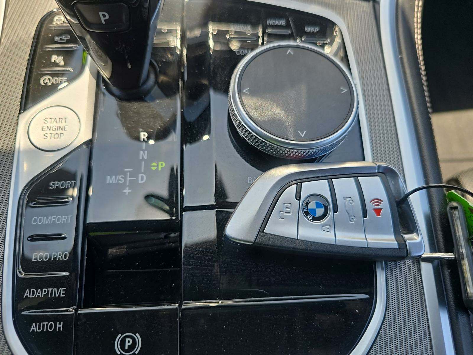 2025 BMW 8 Series 840i xDrive AWD